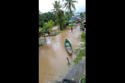 Sebanyak 92 rumah warga Kapuas Hulu terendam banjir