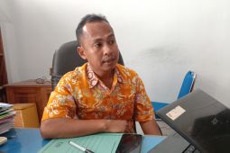Mukomuko bangun jalan darurat pengganti jembatan putus