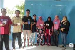 Petugas BRI penyalur bansos terus salurkan bantuan di daerah terpencil