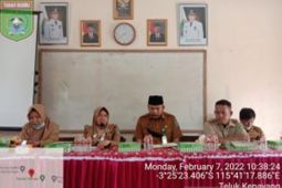 DLH Tanah Bumbu bina sekolah menuju adiwiyata