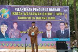 Bupati Batanghari minta insan pers bekerja pegang teguh kode etik jurnalistik