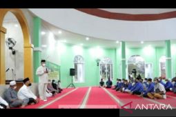 Gubernur lepas keberangkatan 144 jemaah umroh asal Babel