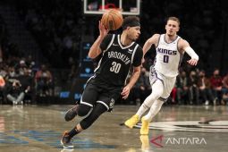 Debut manis Curry sukses akhiri sebelas kekalahan beruntun Nets