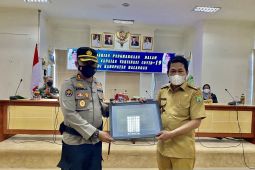 Kapolres Balangan apresiasi penghargaan capaian vaksinasi dari Bupati Balangan