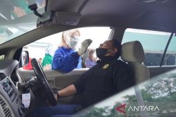 PT Timah tes usap antigen karyawan tekan COVID-19 varian Omicron