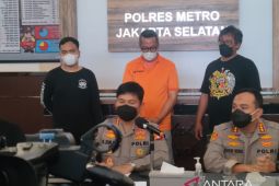 Main todongkan "airsofgun" dan viral,  pria peserta  paruh baya dipolisikan