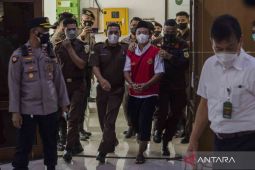 Sidang banding, vonis pemerkosa 13 santriwati hukuman mati