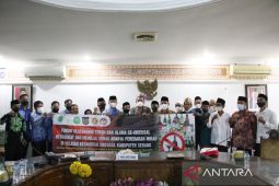 Warga Cikeusal Kabupaten Serang minta Pemkab tutup distributor miras