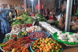 Pedagang pasar Mardika ditertibkan, tegakkan aturan