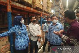 Pemkab Cirebon minta minimarket batasi penjualan minyak goreng agar merata