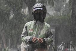 BMKG prakirakan hujan lebat mengguyur sebagian besar wilayah Indonesia