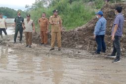 Perusahaan migas di Aceh Timur perbaiki akses jalan rusak