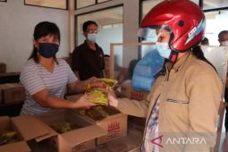 Pemkot Gunungsitoli operasi pasar antisipasi  kelangkaan minyak goreng