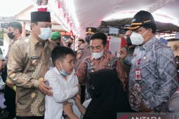 Paman Birin sampaikan ke Presiden vaksinasi Kalsel capai 85 persen