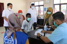 Rohingya refugees in Aceh get second COVID-19 jab