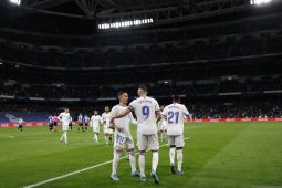 Real Madrid cukur Alaves tiga gol tanpa balas