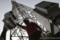 Warga Meulaboh keluhkan buruknya layanan telepon selular