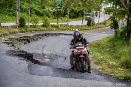 Jalan nasional di Balangan yang longsor segera ditangani BPJN