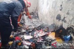 Kebakaran hanguskan Pondok Pesantren Miftahul Khoirot Karawang