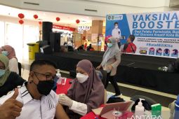 9.000 pelaku pariwisata Batam terima vaksin COVID-19 penguat