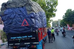 Polisi Situbondo tindak tegas kendaraan "odol"