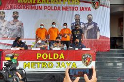 Buronan kasus pengeroyokan Haris Pertama menyerahkan diri