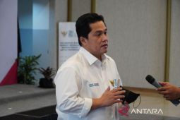 Menteri BUMN hadiahi alat "packaging" pada UMKM Bukittinggi