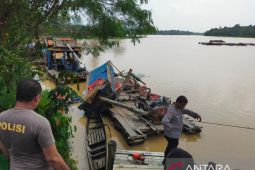 Polda Jambi lakukan razia PETI di aliran Sungai Merangin