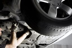 Ini 7 penyebab mesin mobil mati secara tiba-tiba