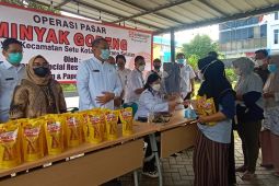 Pemkot Tangsel bersama IKPP Tangerang operasi pasar migor di 6 kecamatan