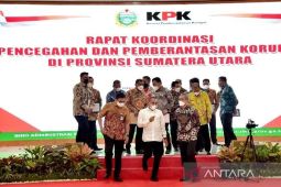 KPK minta Pemda tidak persulit perizinan