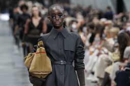 Milan Fashion Week dibuka dengan koleksi busana Fendi