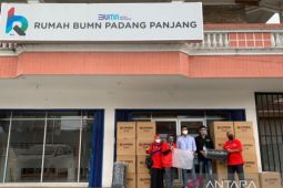 Bantuan alat kemasan Erick untuk UMKM naik kelas