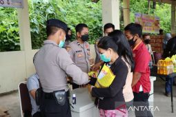 Stabilkan harga sembako, Polres Sukabumi gelar OP murah