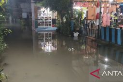 Banjir melanda perkampungan warga Patemon Pamekasan