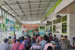 Anggota DPRD Kalsel Suripno sosialisasikan perizinan  berusaha berbasis risiko