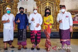 Pemprov Bali tunda peminjaman sepeda motor listrik untuk "pecalang" setelah Nyepi
