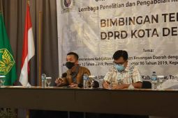 Anggota DPRD Depok dapat bimtek untuk tingkatan pemahaman hukum