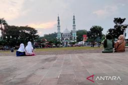Spektrum - Penantian warga Cianjur selatan memiliki kabupaten sendiri
