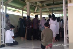 Gibran: Kakek Miyono ajari ayah Jokowi bidang permebelan