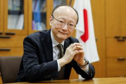 Pemerintah dan eksekutif BOJ  bertemu saat krisis Ukraina guncang pasar