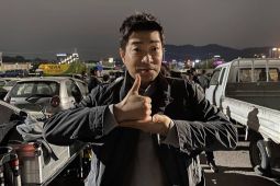 Syuting drama baru ditunda, Son Hyun Joo positif COVID-19