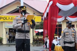 Kapolres Langkat AKBP Danu Pamungkas Totok pimpin apel gelar pasukan keselamatan
