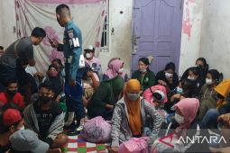 TNI-AL Tanjungbalai Asahan amankan 75 PMI ilegal menuju Malaysia