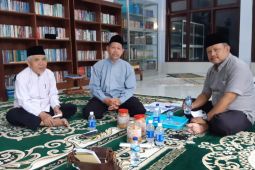 MUI Banyuwangi: Penurunan papan nama ormas di Masjid Al Hidayah berlangsung kondusif