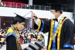 Universitas Lambung Mangkurat berhasil cetak 24 doktor selama pandemi