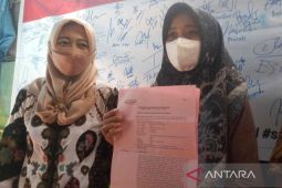 Setelah dinyatakan bebas, Nurhayati ingin kembali mengabdi di desa