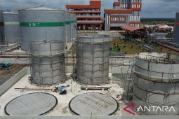 Jhonlin builds a 160 tons per day cooking oil factory