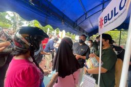 Bantu masyarakat Tanjung Pinang, Erick Thohir gelar pasar murah