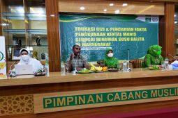 YAICI gandeng PP Muslimat berikan edukasi gizi dan stunting di Sidoarjo